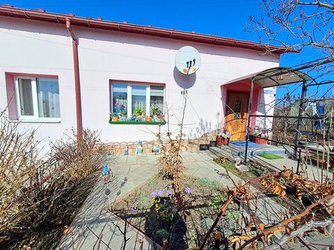 будинок за адресою Весняна вул., 12