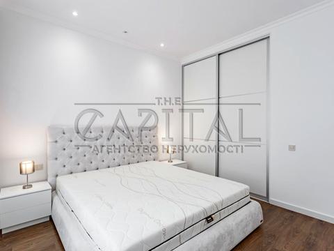 квартира по адресу Андрея Верхогляда ул. (Михайла Драгомирова), 15