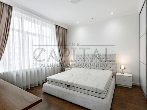 квартира по адресу Андрея Верхогляда ул. (Михайла Драгомирова), 15