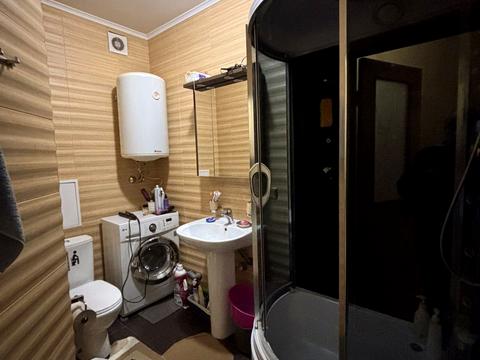 квартира за адресою Зарічанська вул., 22/3