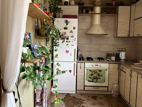 квартира за адресою Зарічанська вул., 22/3