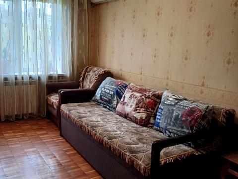 квартира за адресою Ореста Левицького вул. (Академіка Курчатова), 6