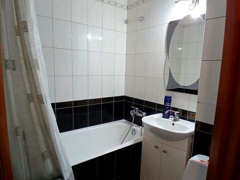 квартира за адресою Ореста Левицького вул. (Академіка Курчатова), 6