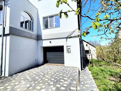 дом по адресу с. Подгайцы, Вул. Дачна, 8