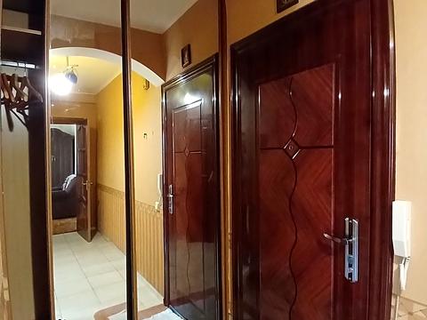 квартира за адресою Ореста Левицького вул. (Академіка Курчатова), 6