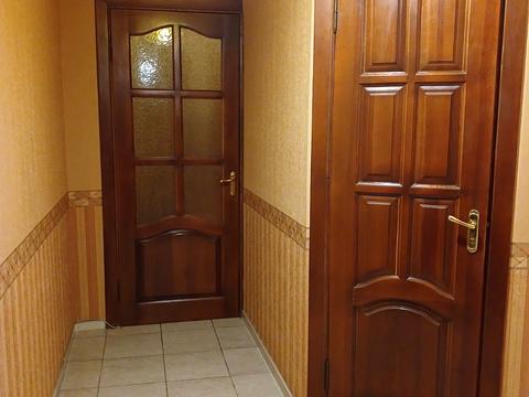 квартира за адресою Ореста Левицького вул. (Академіка Курчатова), 6