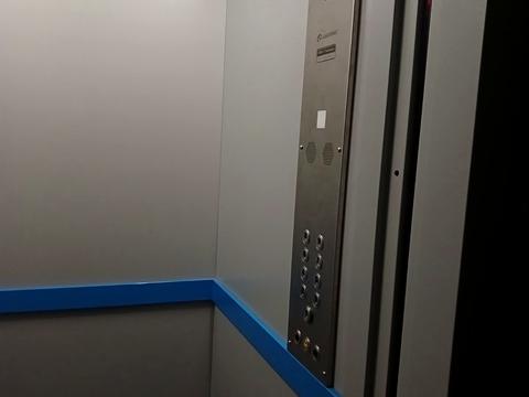 квартира за адресою Ореста Левицького вул. (Академіка Курчатова), 6