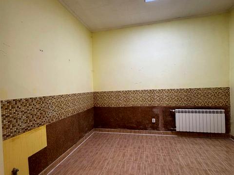 комерційна за адресою Мирона Тарнавського вул. (Кутузова), 32