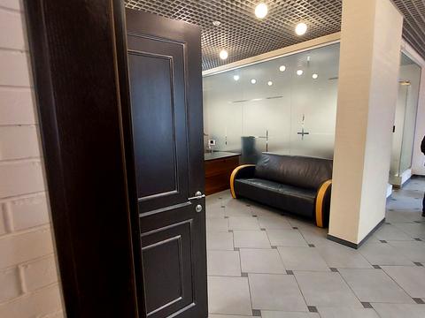 комерційна за адресою Середньофонтанська вул., 19в