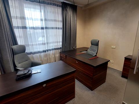 комерційна за адресою Середньофонтанська вул., 19в