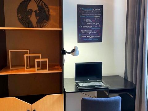 квартира за адресою Івана Тиктора вул., 4