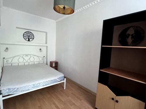 квартира за адресою Івана Тиктора вул., 4