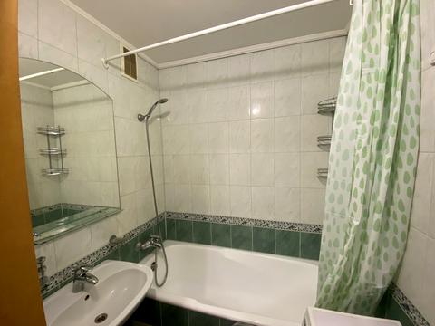 квартира за адресою Рональда Рейгана вул., 9-Д