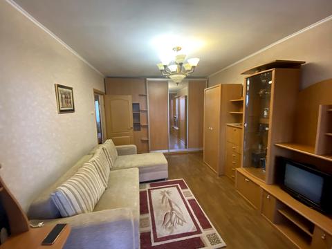 квартира за адресою Рональда Рейгана вул., 9-Д