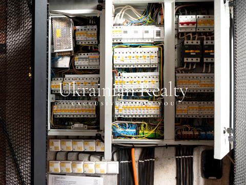 коммерческая по адресу Центральная ул., 21-Б