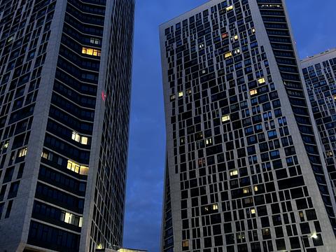 паркомісце за адресою Берестейський просп. (Перемоги), 11 к2