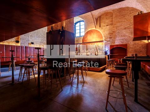 комерційна за адресою Івана Мазепи вул. (Січневого Повстання), 6