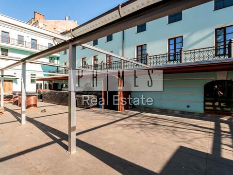 комерційна за адресою Івана Мазепи вул. (Січневого Повстання), 6