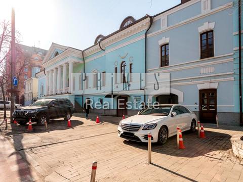 комерційна за адресою Івана Мазепи вул. (Січневого Повстання), 6