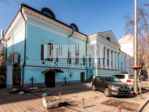 комерційна за адресою Івана Мазепи вул. (Січневого Повстання), 6