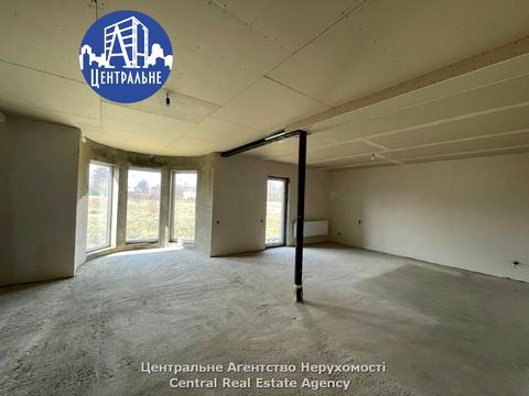 будинок за адресою с. Стара Жадова, вул. Лугівська, 105