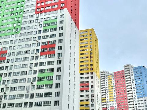 квартира за адресою Василя Симоненка вул., 107-А