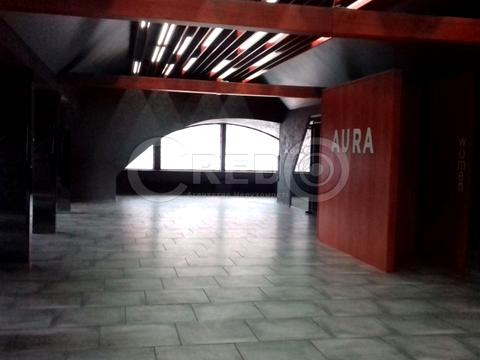 комерційна за адресою Мистецька вул. (Землячки), 1