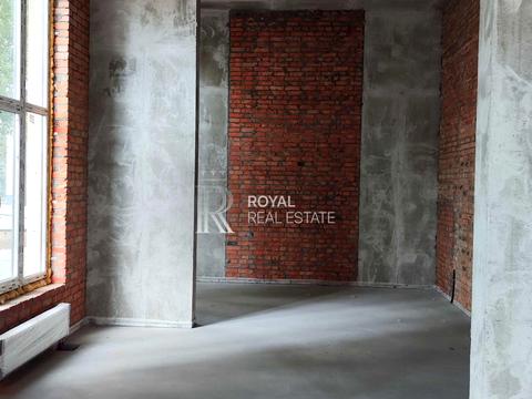 комерційна за адресою Соборна вул., 23