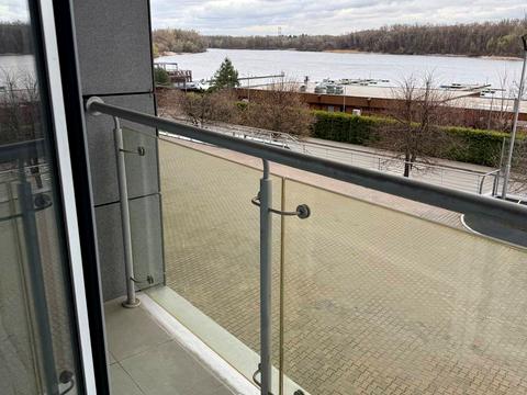 квартира за адресою Раїси Окіпної вул., 18