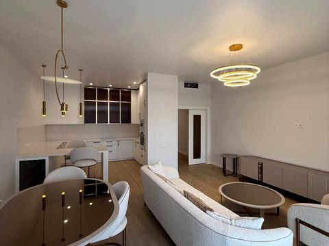 квартира за адресою Раїси Окіпної вул., 18