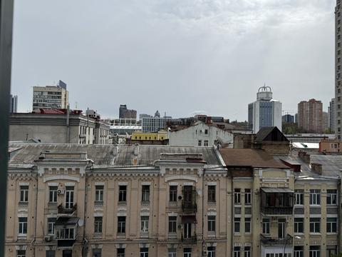 квартира за адресою Антоновича вул. (Горького), 44