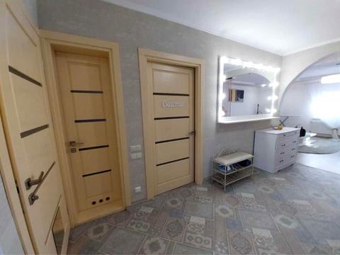 будинок за адресою 136-та Садова вул.