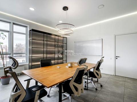 коммерческая по адресу Кловский спуск, 7a