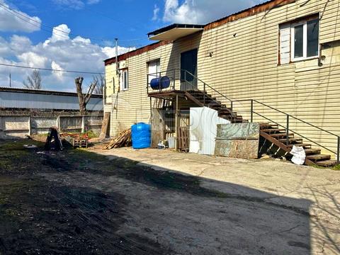 комерційна за адресою Леоніда Бородича вул., 23