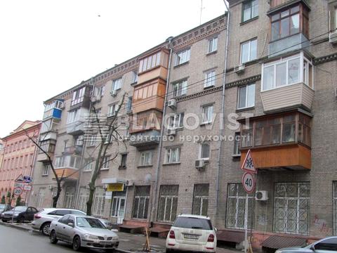 квартира за адресою Почайнинська вул., 53/55