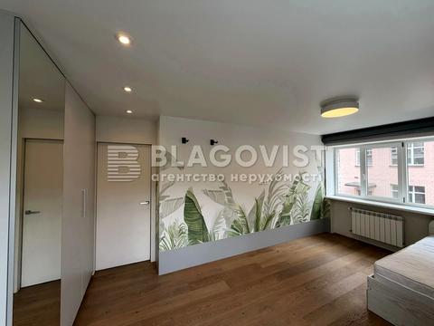 квартира за адресою Почайнинська вул., 53/55