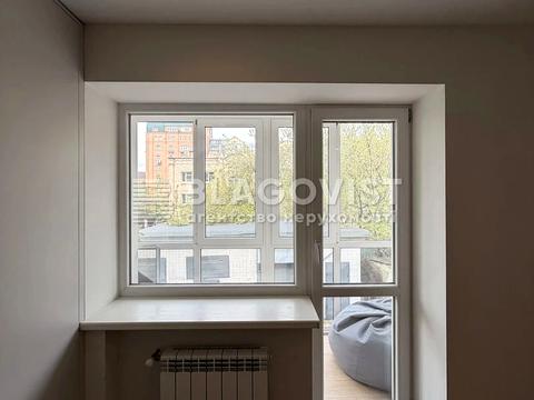 квартира за адресою Почайнинська вул., 53/55