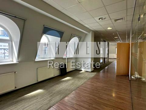 коммерческая по адресу Жилянская ул., 35