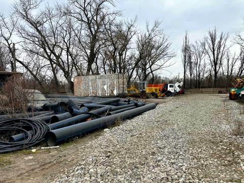 комерційна за адресою Цимлянського вул., 1