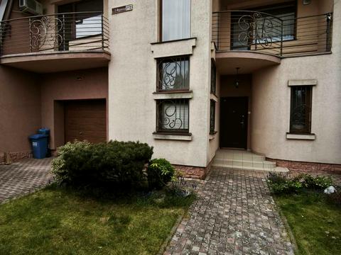 будинок за адресою Івана Франка вул., 1-Б