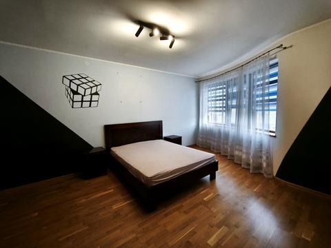 будинок за адресою Івана Франка вул., 1-Б