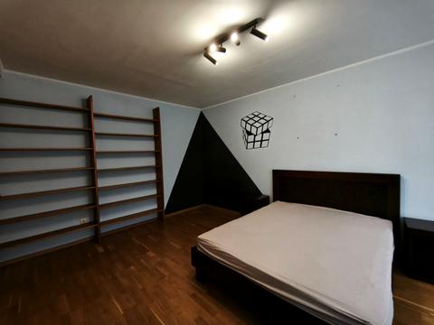 будинок за адресою Івана Франка вул., 1-Б