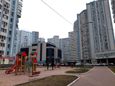 квартира за адресою Дніпровська набережна вул., 26-А