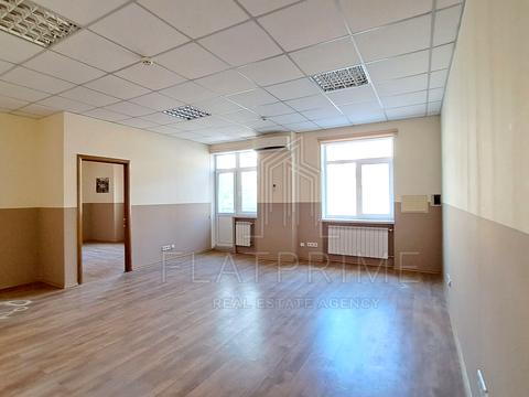комерційна за адресою Глибочицька вул., 40-А