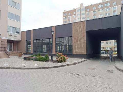 комерційна за адресою Приозерний бульв., 5