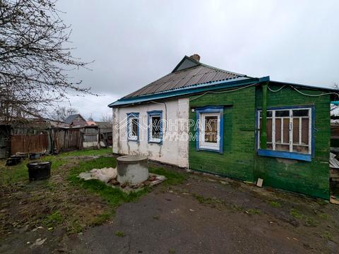 дом по адресу вул.Травнева, 1