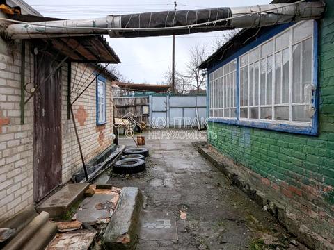 дом по адресу вул.Травнева, 1