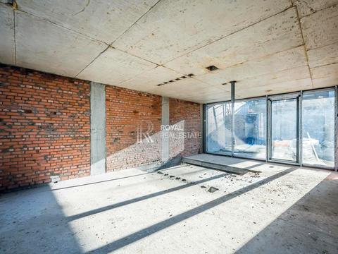 будинок за адресою Лугова вул., (Будинок 1)