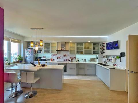 квартира за адресою Дмитрівська вул., 75