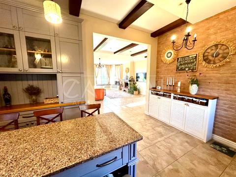 дом по адресу басейна, 68